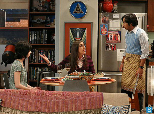 The-Big-Bang-Theory-6x24-Lucy-Amy-Raj