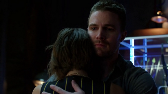 arrow 313 - hug