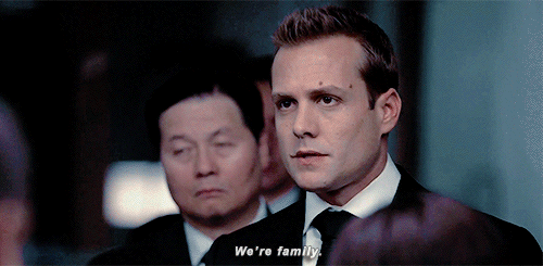 Suits Finale Harvey Family
