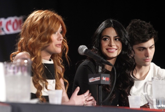 painel-de-shadowhunters-na-nycc-2015-2