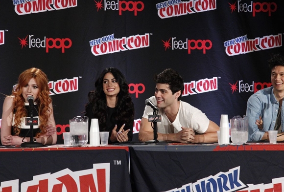 painel-de-shadowhunters-na-nycc-2015